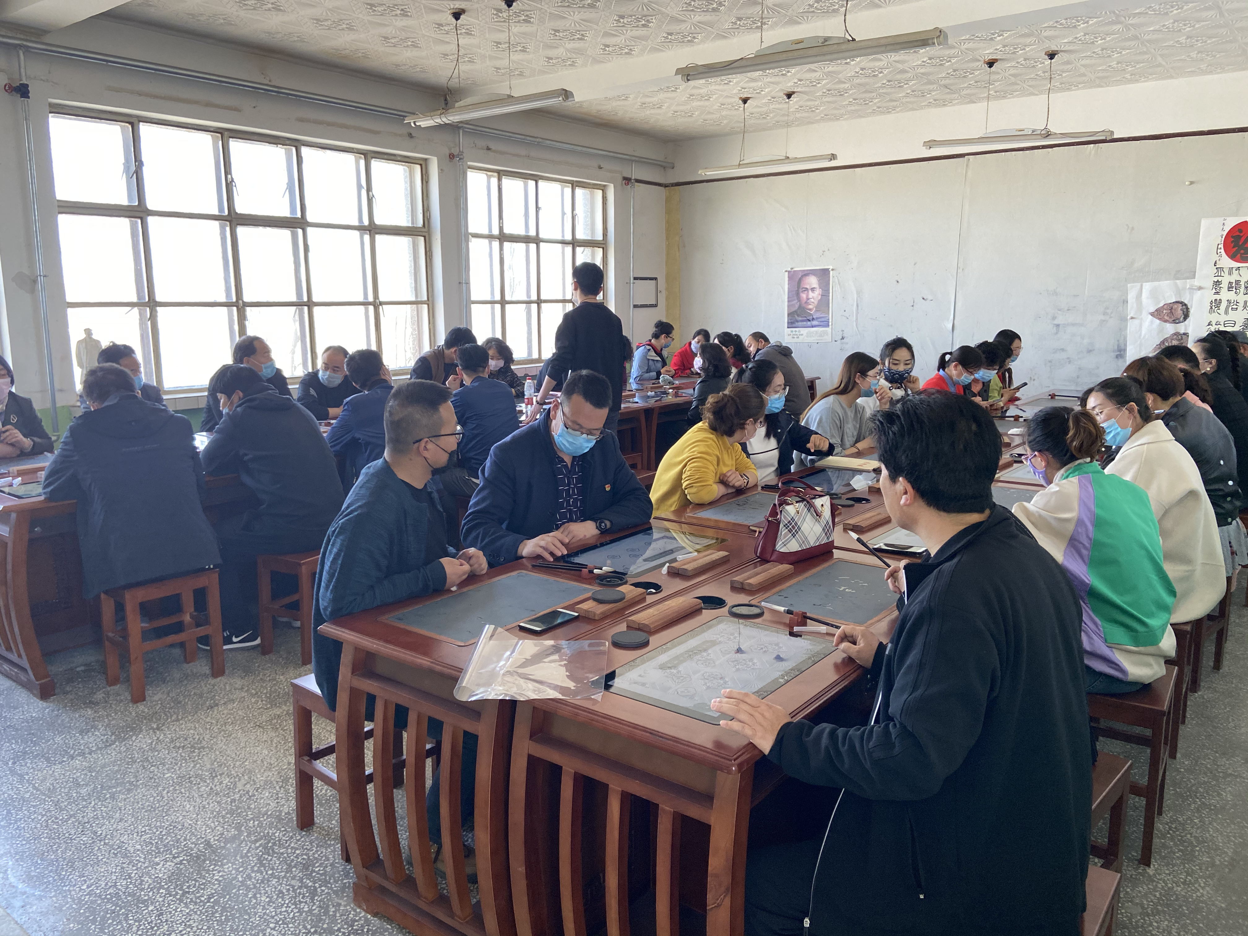 ɽƼ޹˾ǻ鷨Ŀ˶ͼ2